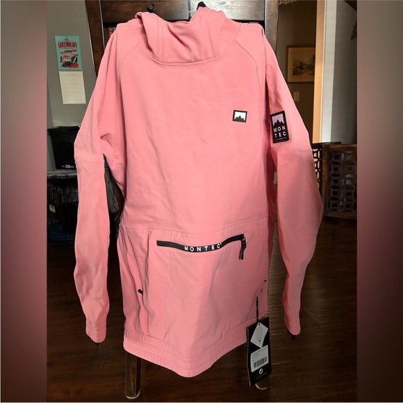 Montec Jacket - Picture 2 of 3